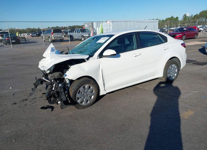 Photo 2 of 2022 Kia Rio S (VIN 3KPA24AD0NE443917)