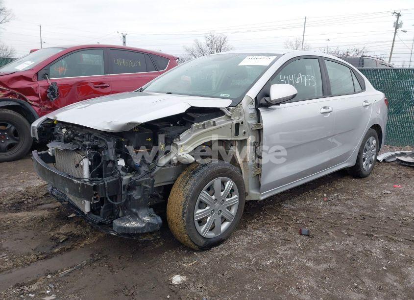 Photo 2 of 2022 Kia Rio LX (VIN 3KPA24AD1NE473525)