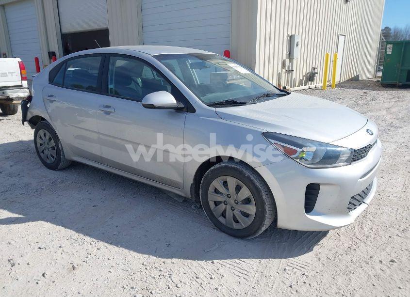 2020 Kia Rio S (VIN 3KPA24AD2LE332220) main photo