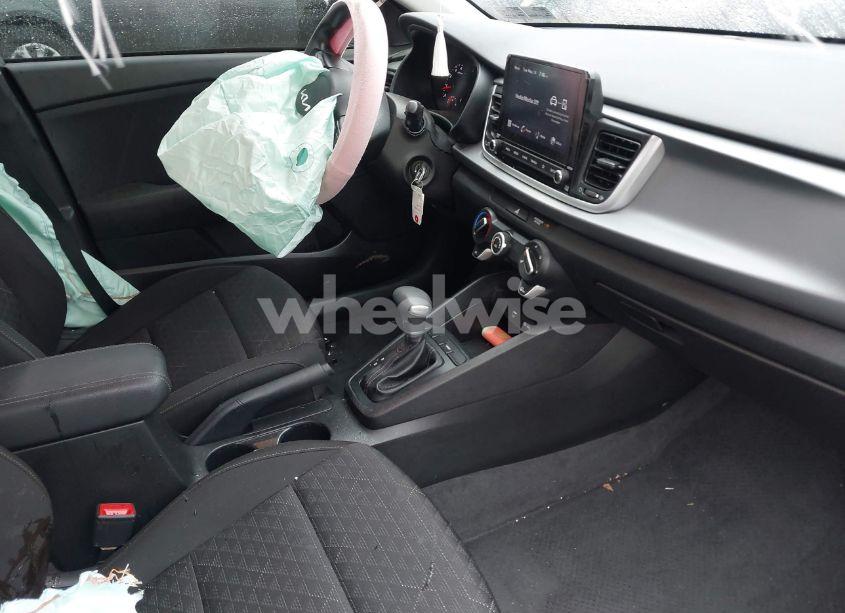 Photo 5 of 2022 Kia Rio S (VIN 3KPA24AD2NE431395)