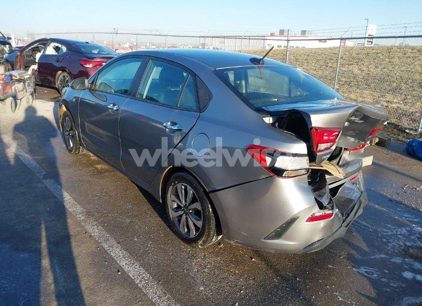 Photo 3 of 2022 Kia Rio S (VIN 3KPA24AD2NE431557)