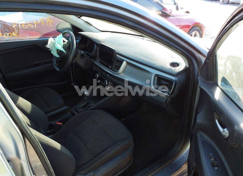 Photo 5 of 2022 Kia Rio S (VIN 3KPA24AD2NE431557)