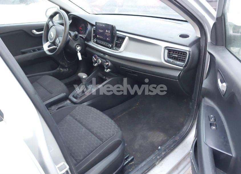 Photo 5 of 2021 Kia Rio S (VIN 3KPA24AD3ME364711)