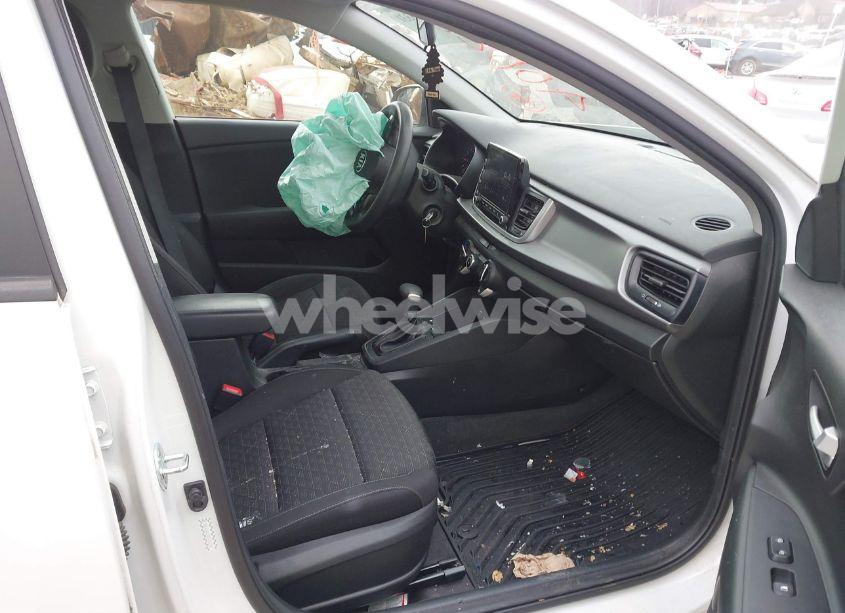 Photo 5 of 2021 Kia Rio S (VIN 3KPA24AD3ME400283)