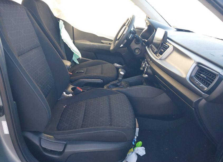 Photo 5 of 2021 Kia Rio S (VIN 3KPA24AD4ME373000)