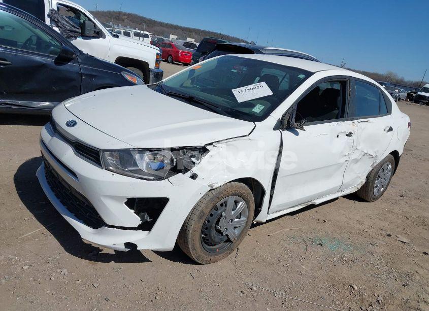 Photo 2 of 2021 Kia Rio LX (VIN 3KPA24AD4ME430442)