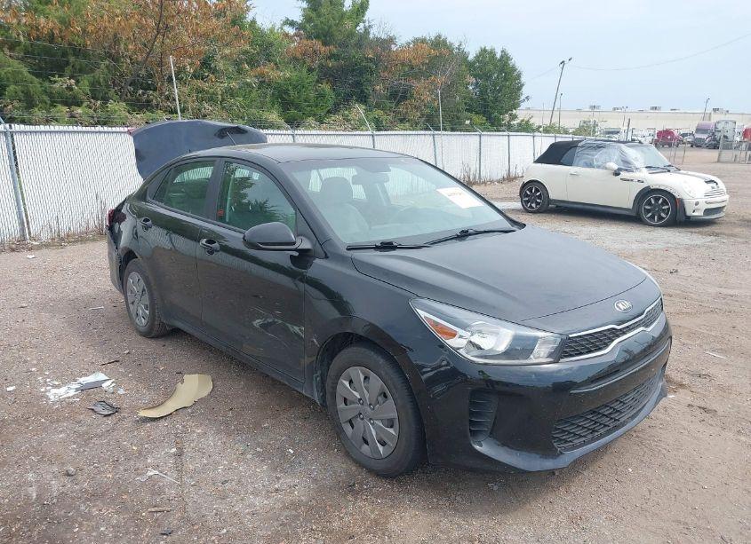 2020 Kia Rio S (VIN 3KPA24AD5LE328596) main photo