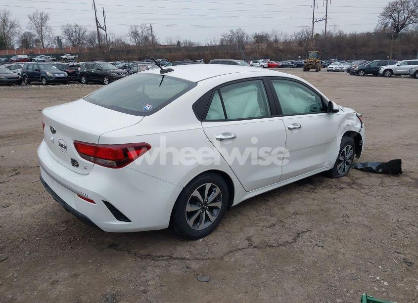 Photo 4 of 2021 Kia Rio S (VIN 3KPA24AD5ME375998)