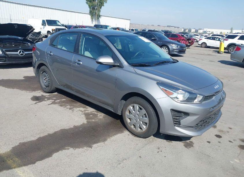 2022 Kia Rio S (VIN 3KPA24AD5NE431097) main photo