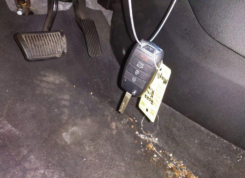 Photo 11 of 2022 Kia Rio S (VIN 3KPA24AD5NE477965)