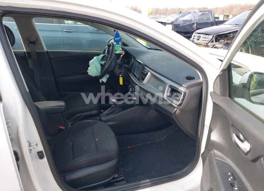 Photo 5 of 2020 Kia Rio S (VIN 3KPA24AD6LE330910)