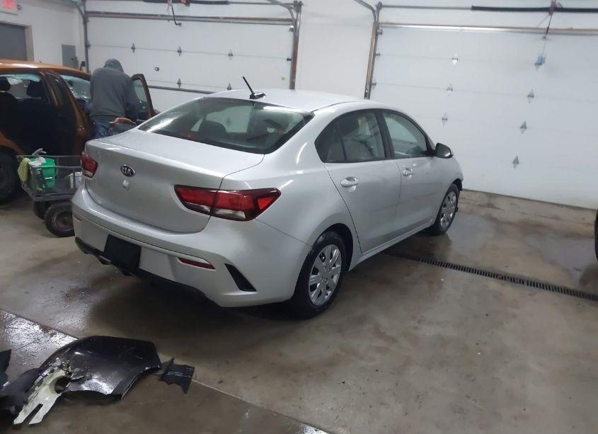 Photo 4 of 2021 Kia Rio LX (VIN 3KPA24AD6ME429731)