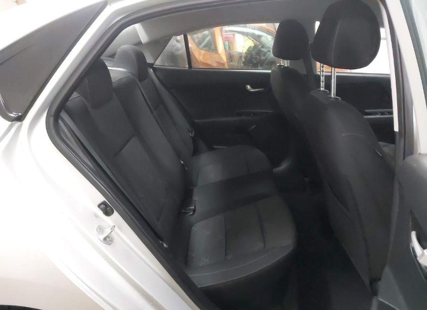 Photo 8 of 2021 Kia Rio LX (VIN 3KPA24AD6ME429731)