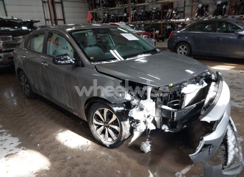 2022 Kia Rio S (VIN 3KPA24AD6NE442657) main photo
