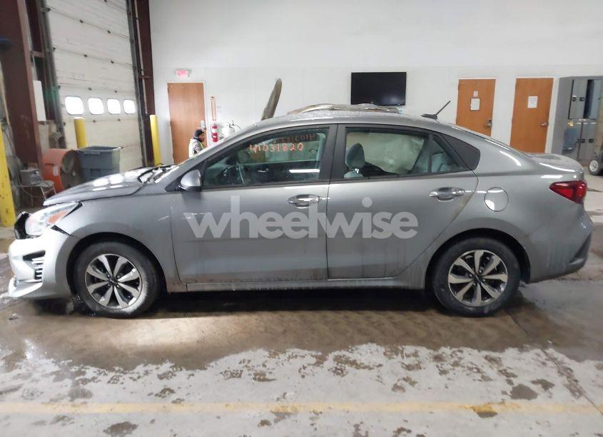 Photo 14 of 2022 Kia Rio S (VIN 3KPA24AD6NE442657)