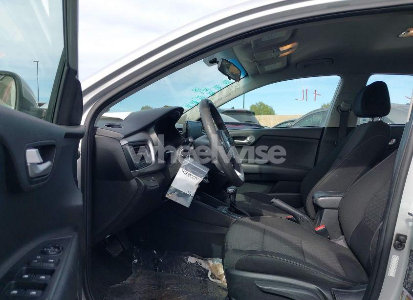 Photo 5 of 2021 Kia Rio S (VIN 3KPA24AD7ME364629)