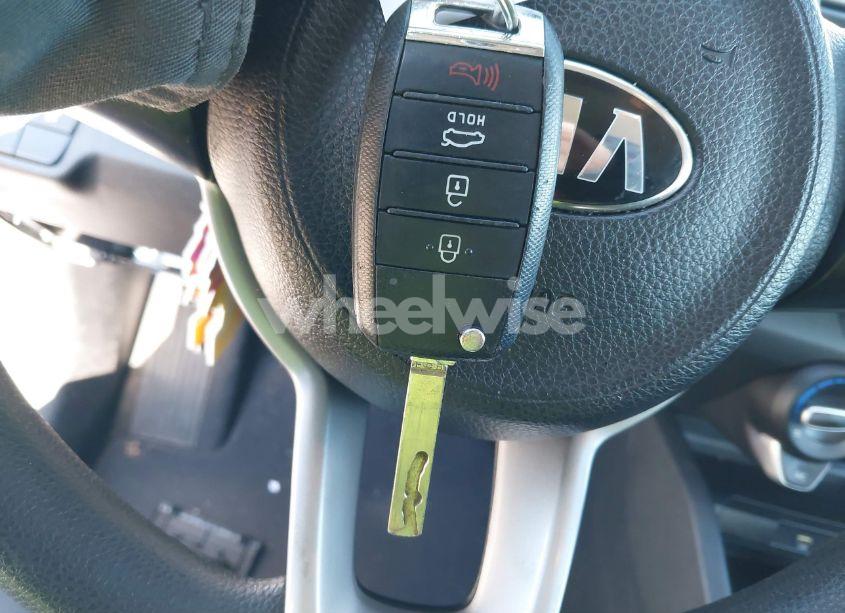Photo 11 of 2021 Kia Rio S (VIN 3KPA24AD7ME374089)