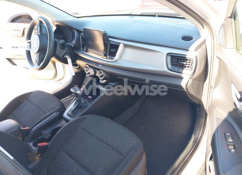 Photo 5 of 2021 Kia Rio S (VIN 3KPA24AD7ME374089)