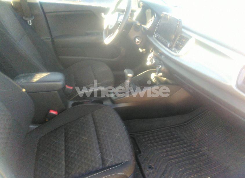 Photo 5 of 2021 Kia Rio S (VIN 3KPA24AD7ME380104)