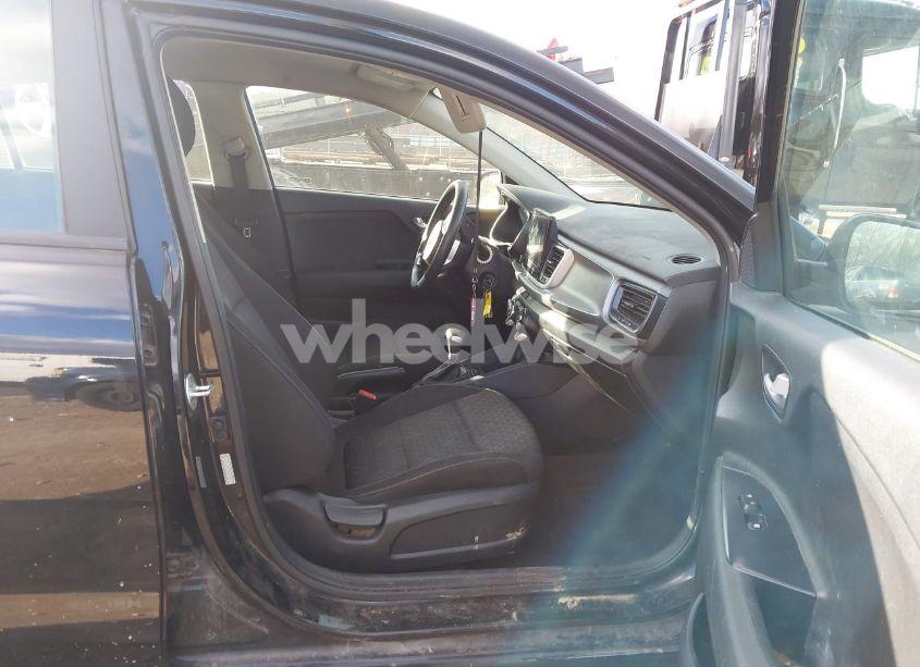 Photo 5 of 2021 Kia Rio LX (VIN 3KPA24AD7ME403008)