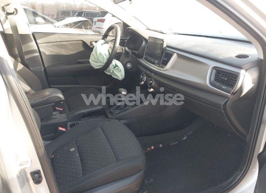Photo 5 of 2023 Kia Rio LX (VIN 3KPA24AD7PE549915)