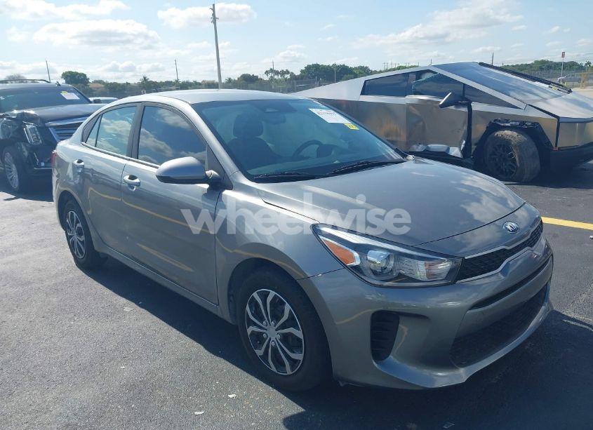 2021 Kia Rio S (VIN 3KPA24AD8ME391161) main photo