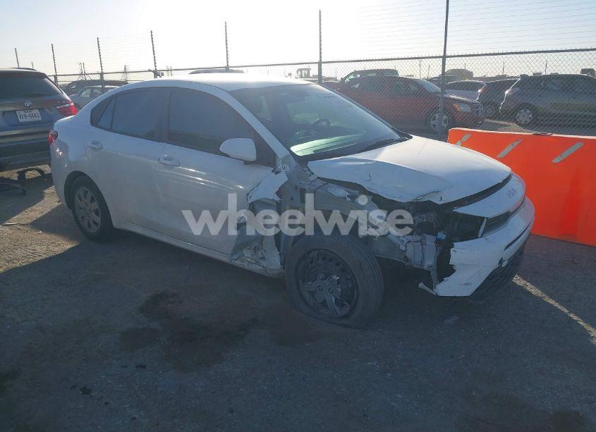 2022 Kia Rio LX (VIN 3KPA24AD8NE496381) main photo