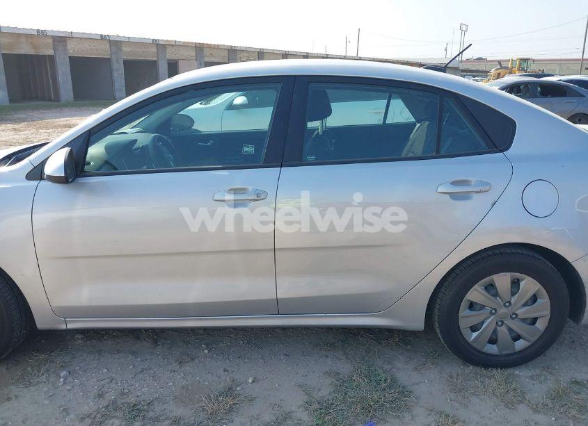 Photo 14 of 2020 Kia Rio S (VIN 3KPA24AD9LE358605)