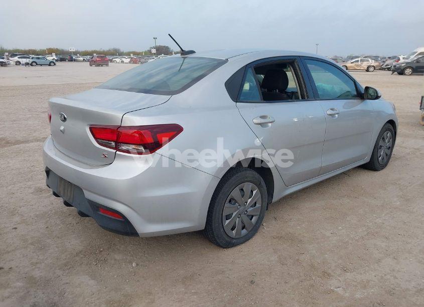 Photo 4 of 2020 Kia Rio S (VIN 3KPA24ADXLE278648)
