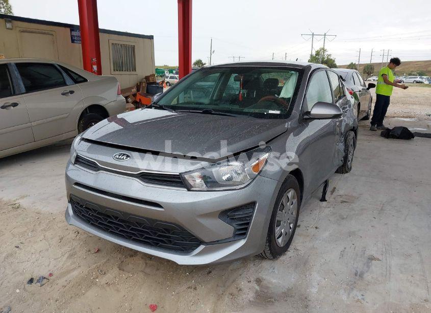 Photo 2 of 2021 Kia Rio S (VIN 3KPA24ADXME369372)