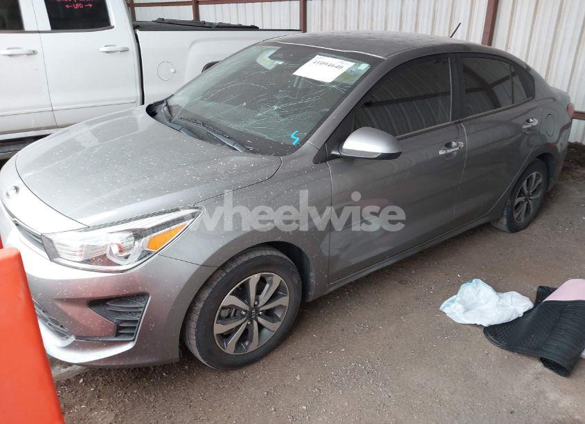 Photo 2 of 2021 Kia Rio S (VIN 3KPA24ADXME406680)