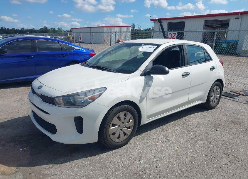 Photo 2 of 2018 Kia Rio LX (VIN 3KPA25AB0JE092330)