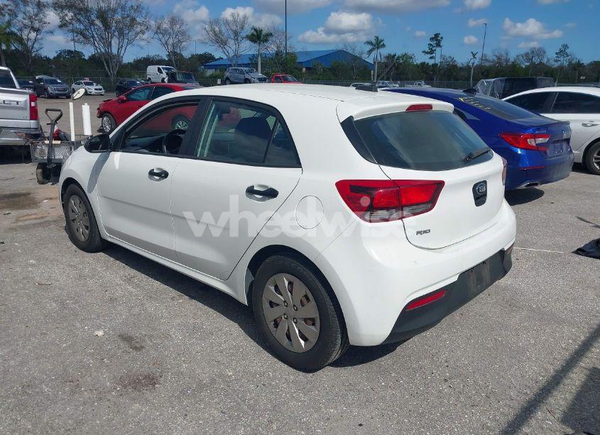 Photo 3 of 2018 Kia Rio LX (VIN 3KPA25AB0JE092330)