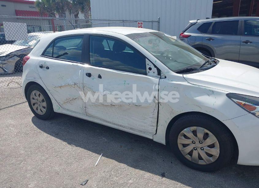 Photo 6 of 2018 Kia Rio LX (VIN 3KPA25AB0JE092330)