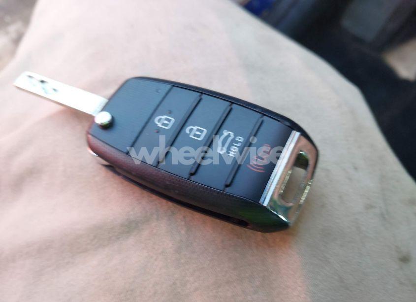 Photo 11 of 2019 Kia Rio 5-DOOR S (VIN 3KPA25AB0KE209857)