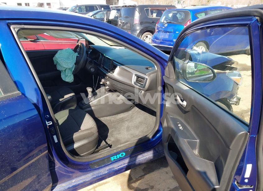 Photo 5 of 2019 Kia Rio 5-DOOR S (VIN 3KPA25AB0KE209857)