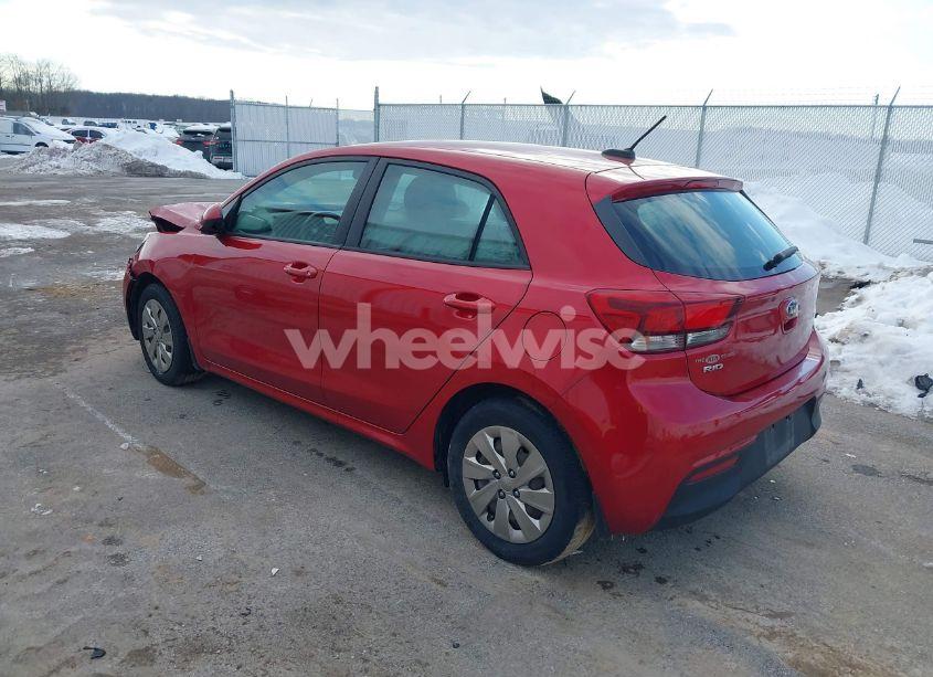 Photo 3 of 2018 Kia Rio S (VIN 3KPA25AB3JE120119)