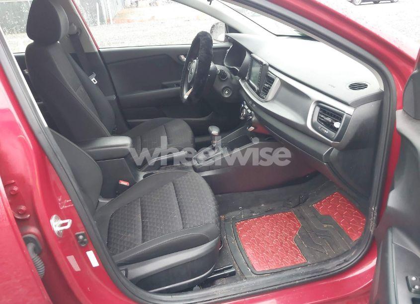 Photo 5 of 2019 Kia Rio 5-DOOR S (VIN 3KPA25AB3KE177096)