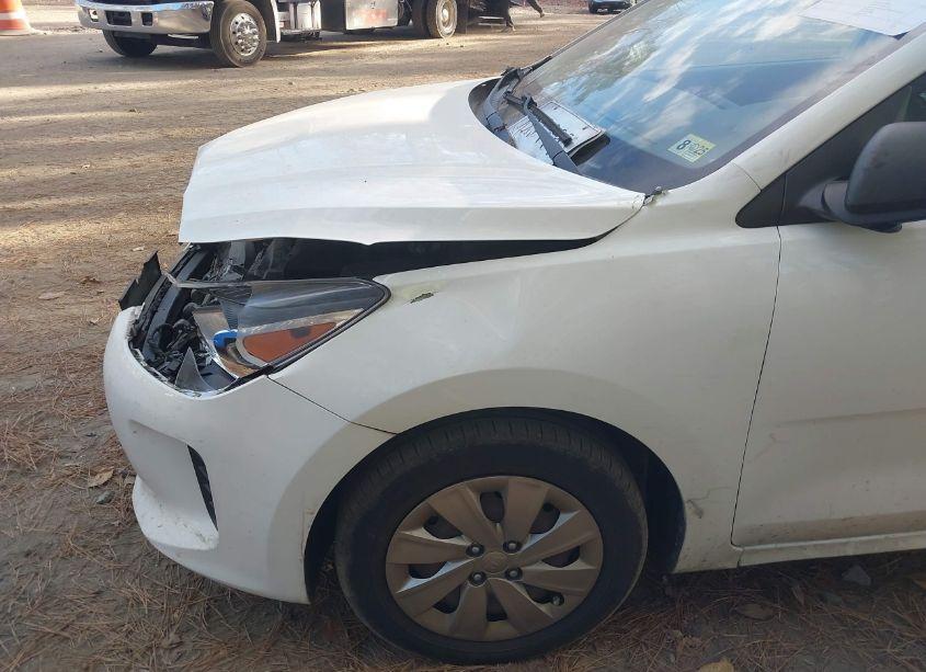 Photo 6 of 2018 Kia Rio LX (VIN 3KPA25AB4JE095165)