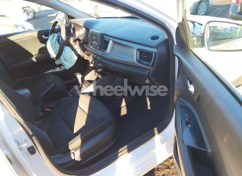 Photo 5 of 2018 Kia Rio S (VIN 3KPA25AB5JE044791)