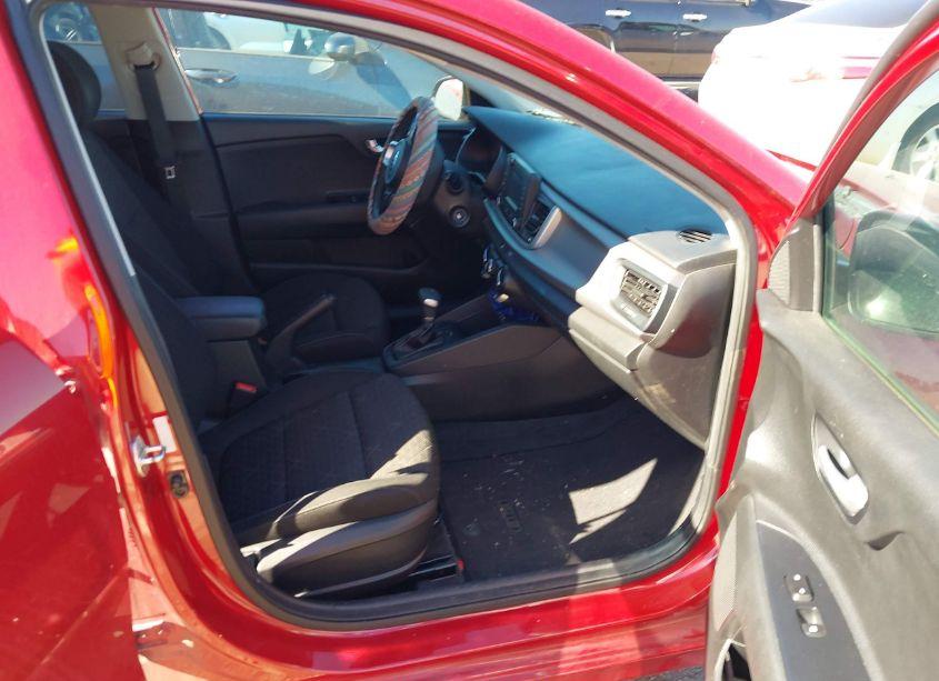 Photo 5 of 2018 Kia Rio S (VIN 3KPA25AB5JE120235)