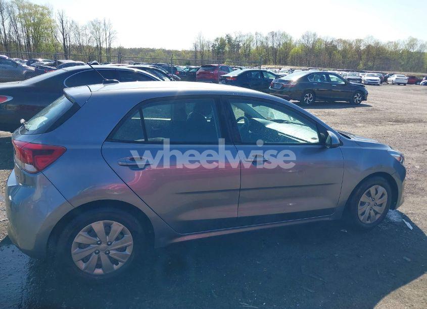 Photo 14 of 2019 Kia Rio 5-DOOR S (VIN 3KPA25AB5KE188889)