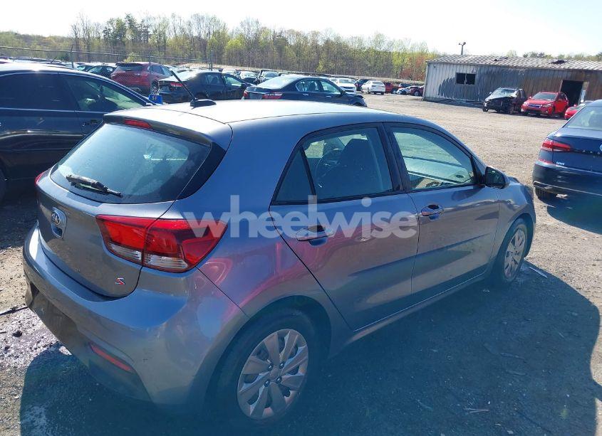 Photo 4 of 2019 Kia Rio 5-DOOR S (VIN 3KPA25AB5KE188889)