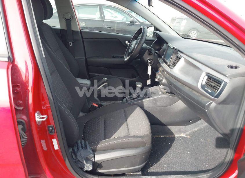 Photo 5 of 2019 Kia Rio 5-DOOR S (VIN 3KPA25AB5KE227724)