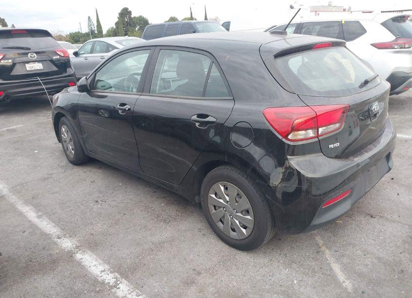 Photo 3 of 2019 Kia Rio 5-DOOR S (VIN 3KPA25AB5KE248847)