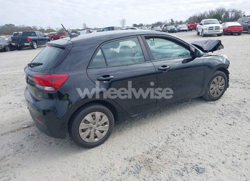 Photo 4 of 2018 Kia Rio S (VIN 3KPA25AB6JE050180)