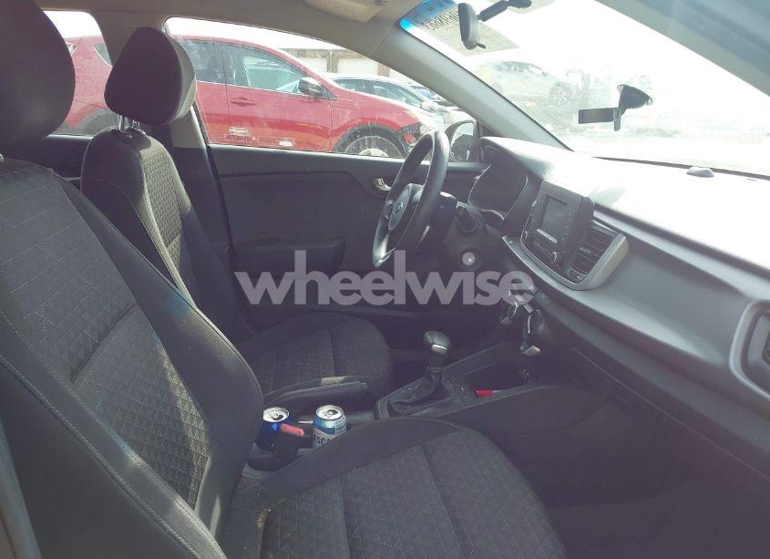 Photo 5 of 2018 Kia Rio LX (VIN 3KPA25AB6JE051376)