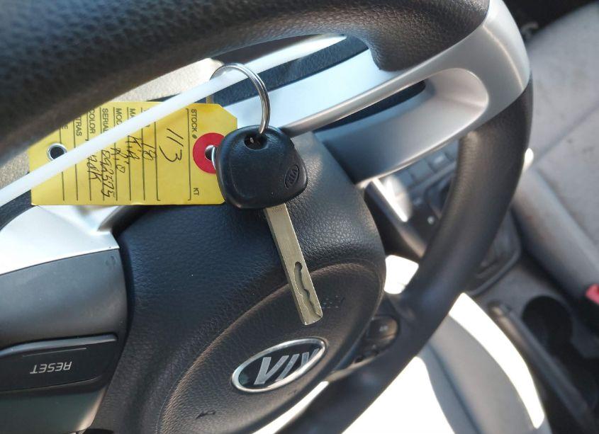 Photo 11 of 2018 Kia Rio LX (VIN 3KPA25AB8JE092575)