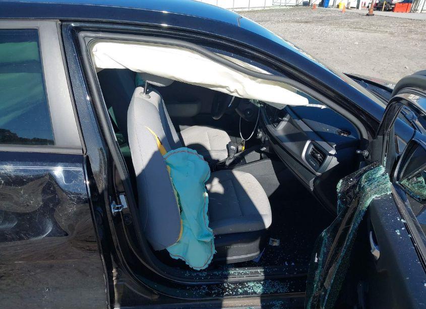 Photo 5 of 2018 Kia Rio LX (VIN 3KPA25AB8JE092575)