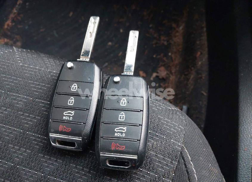 Photo 11 of 2019 Kia Rio 5-DOOR S (VIN 3KPA25AB8KE199921)